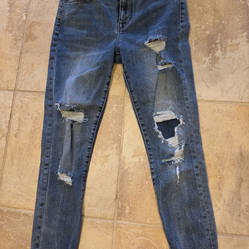 BDG Crop Twig High Rise jeans from Urban‎ Outfitters.